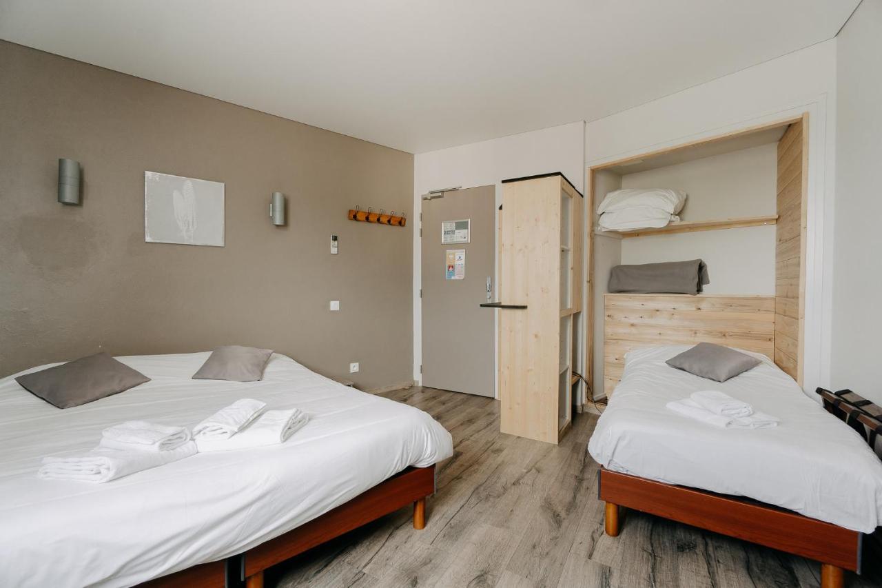 Auberge De La Paillere Lavours 外观 照片