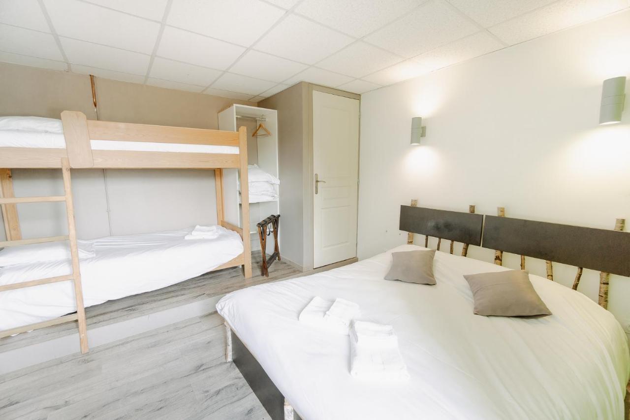 Auberge De La Paillere Lavours 外观 照片