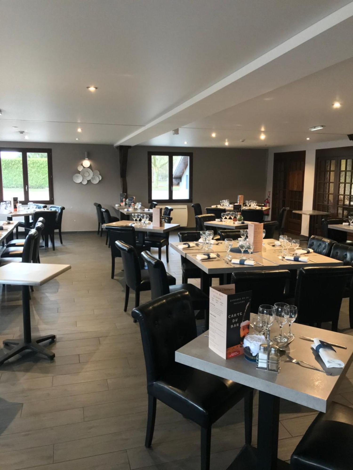 Auberge De La Paillere Lavours 外观 照片